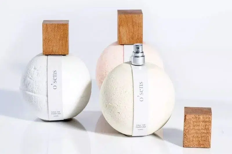 Dissolving perfume packaging