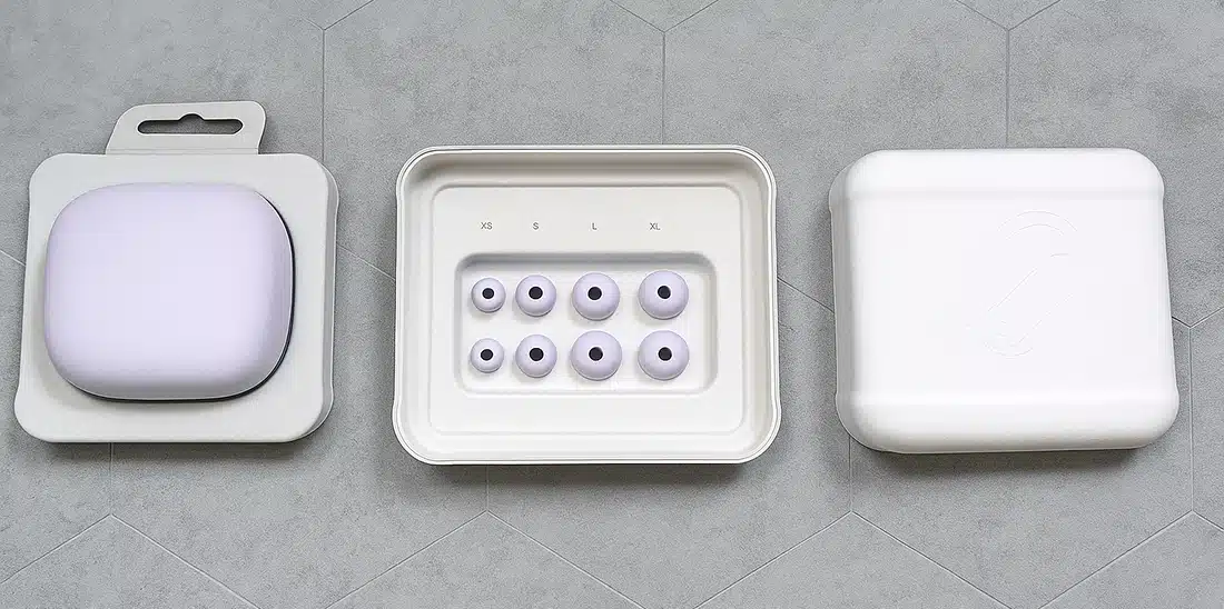 No Mold Costs earphone packaging