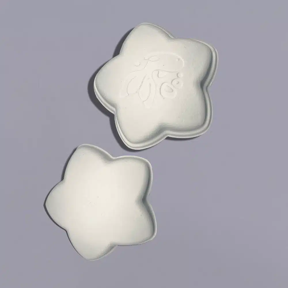 Boîte cadeau en canne à sucre en forme de fleur de cerisier