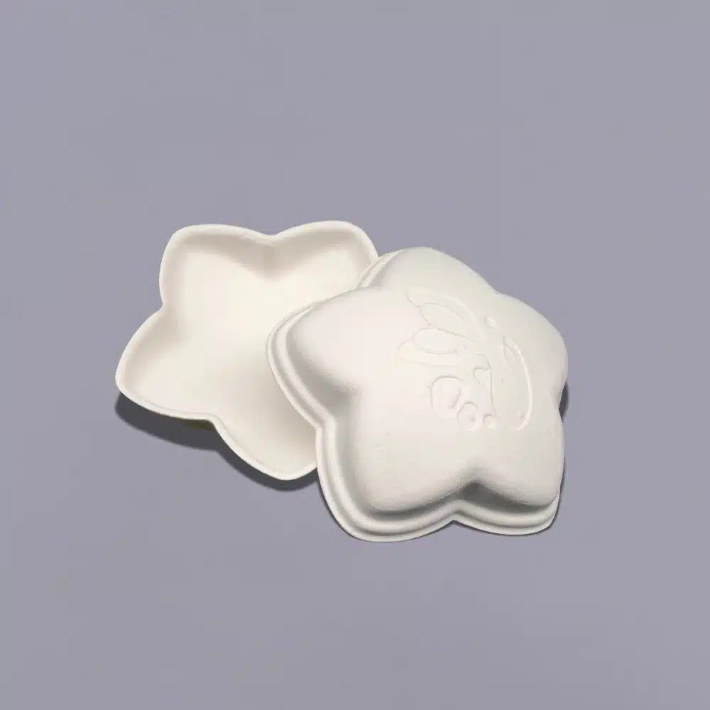 Boîte cadeau en canne à sucre en forme de fleur de cerisier