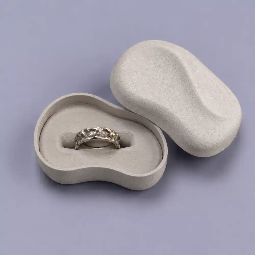 Pebble Shape Molded Pulp Jewelry Packaging